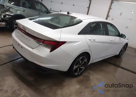 2023 Hyundai Elantra Sel z USA, uszkodzony, nr VIN 5NPLS4AG8PH086357